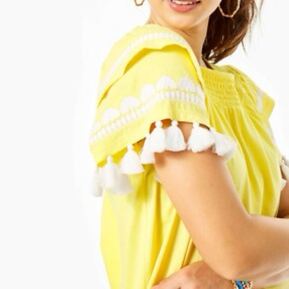 LILLY PULITZER Nailah Embroidered Tassel Top Lemon Yellow Medium - Picture 1 of 7